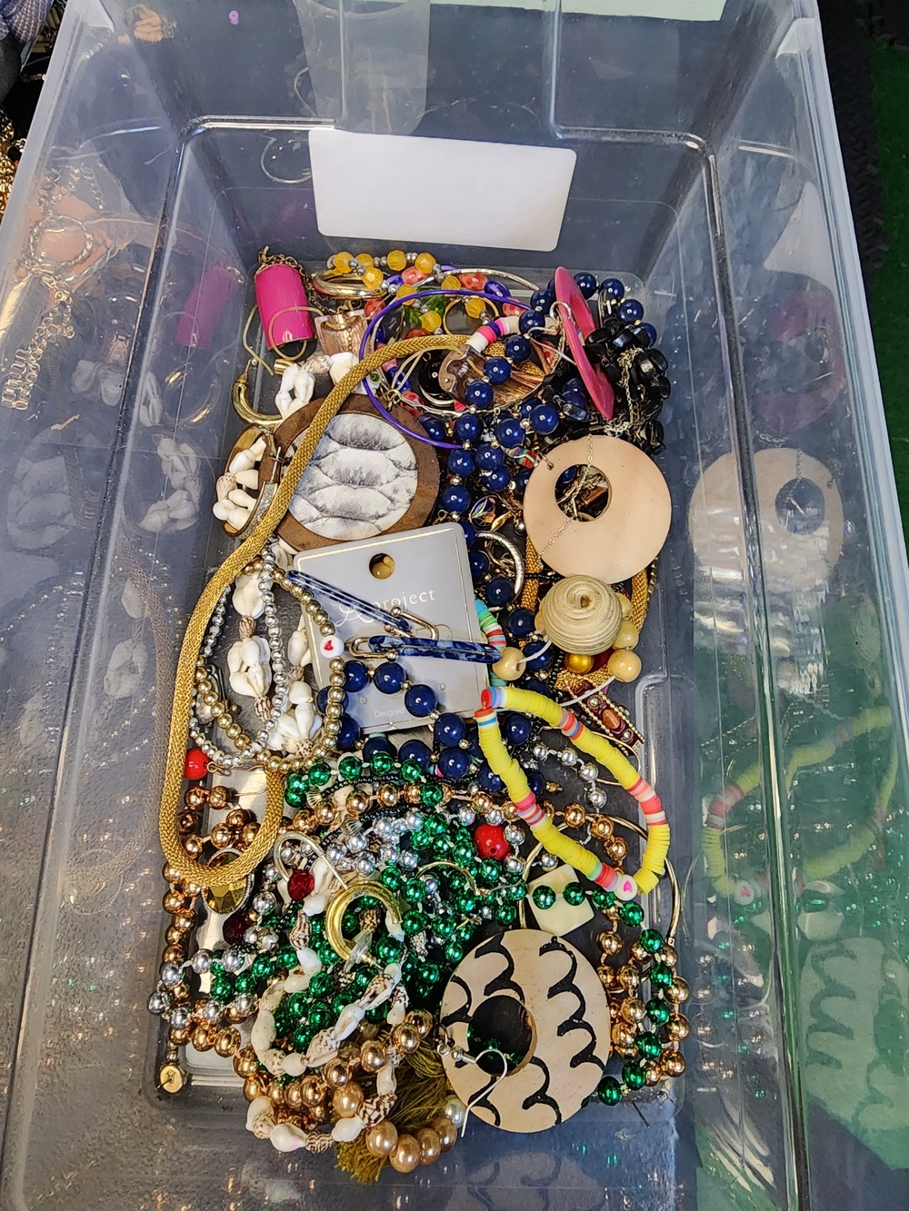 1lb Mixed Fashion Jewlery Lot For Crafting May Or May Not Have Matches For Craft
